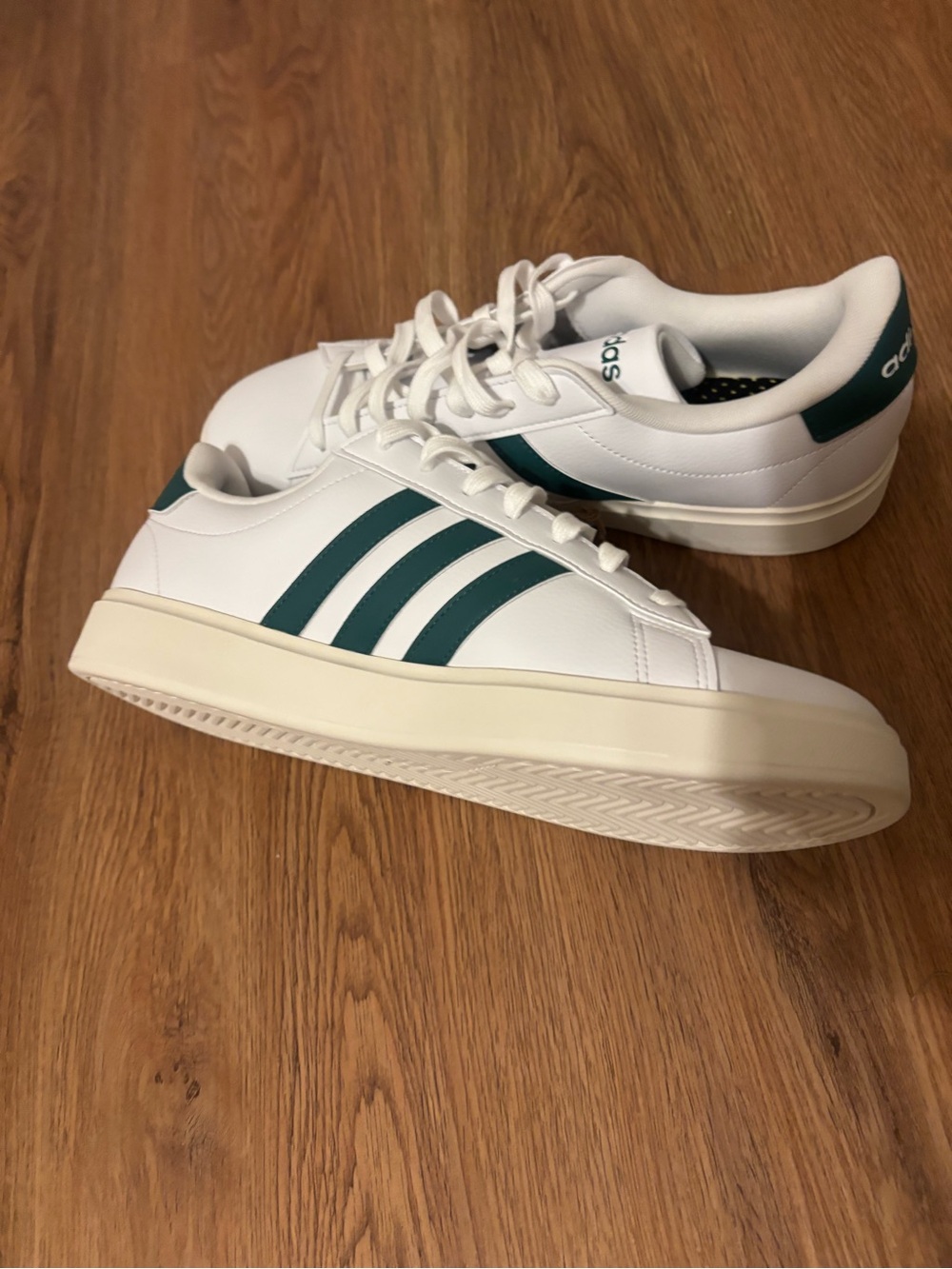 adidas Men's White Sneakers with Green Three-Stripes